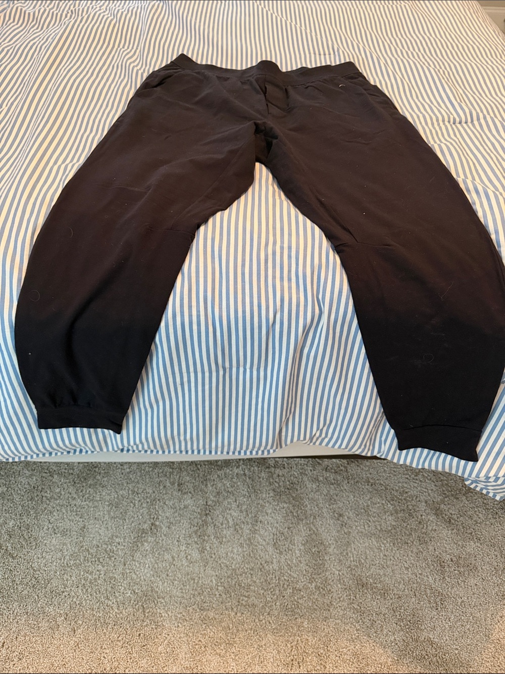 lululemon athletica Men's Black Joggers with Elastic Cuffs